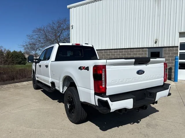 New 2026 Oxford White Ford XL image 8