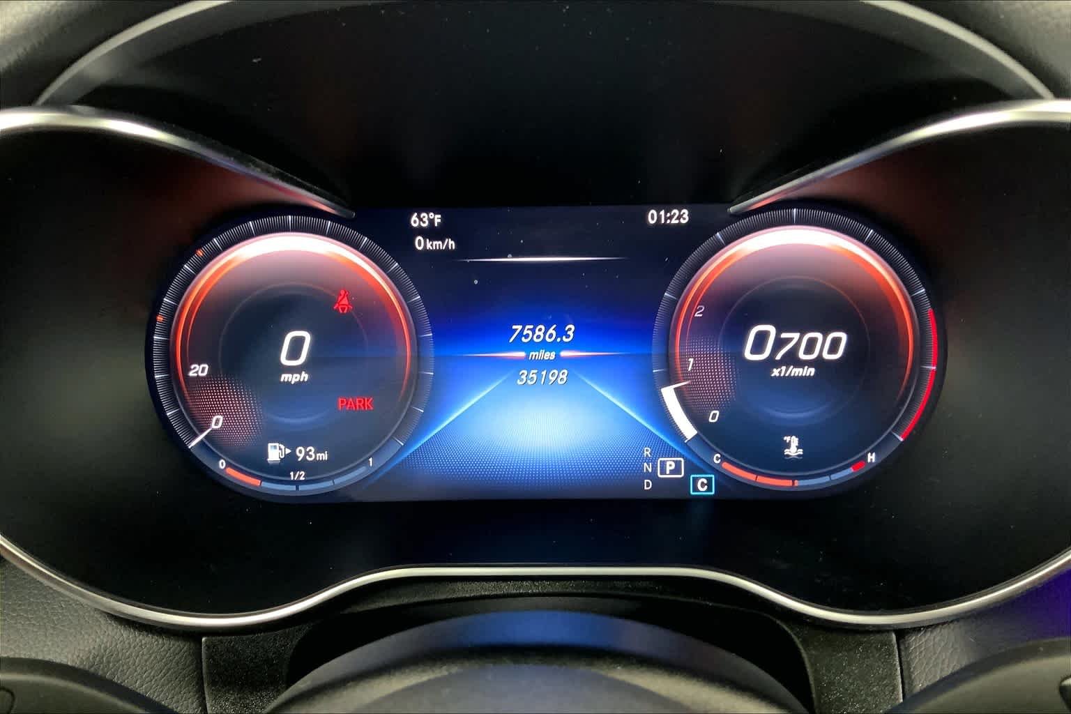 Used 2021 Polar White Mercedes-Benz GLC 300 image 23