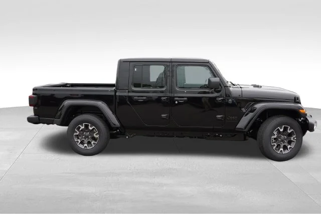 New 2026 Black Jeep Sahara image 2