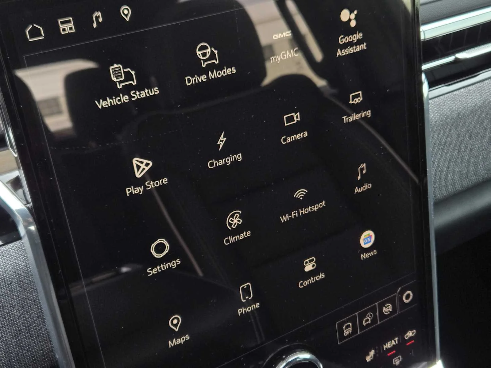 2026 GMC Sierra EV Elevation - Photo 11