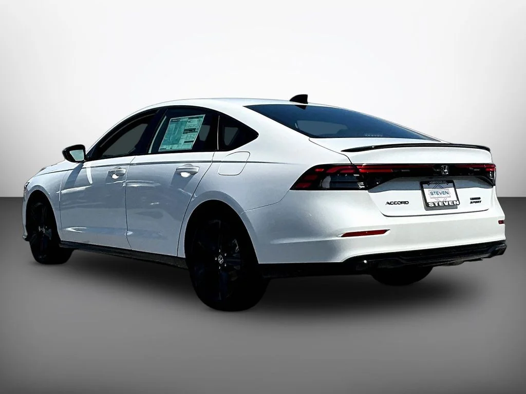 New 2026 Platinum White Pearl Honda Sport-L Hybrid image 4