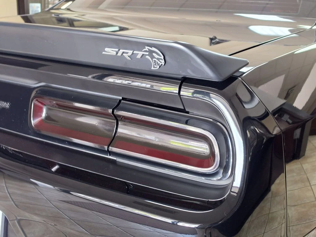 Used 2019 Pitch Black Clearcoat Dodge SRT Hellcat Redeye image 7