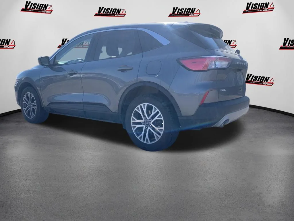 Used 2022 Gray Ford SEL image 3
