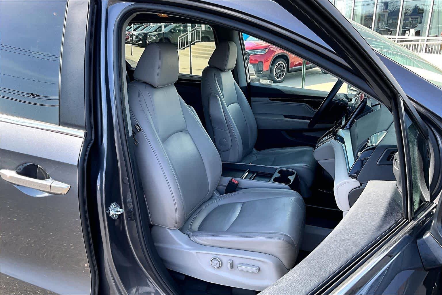 2024 Honda Odyssey Touring - Photo 9