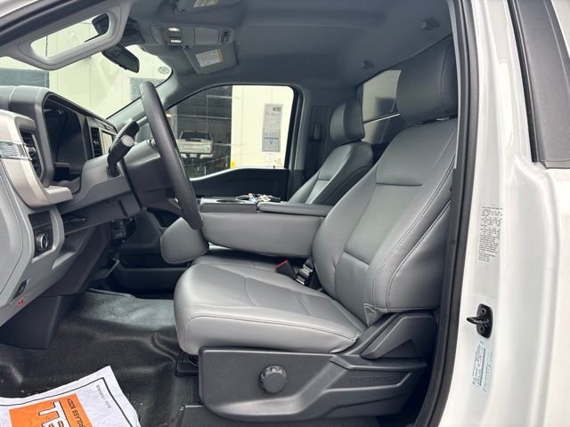 New 2026 Oxford White Ford XL image 11