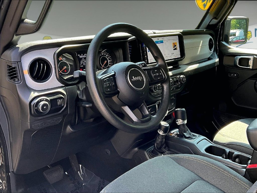 2025 Jeep Wrangler 4-Door Sport - Photo 12