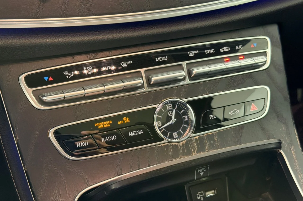 Used 2019 Selenite Grey Metallic Mercedes-Benz E 300 image 18