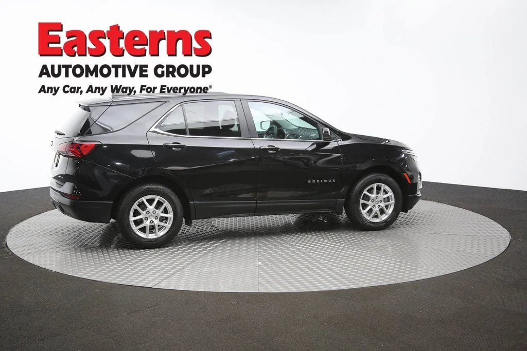 Used 2022 Black Chevrolet LT image 40