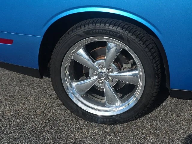 Used 2009 Blue Dodge R/T image 11