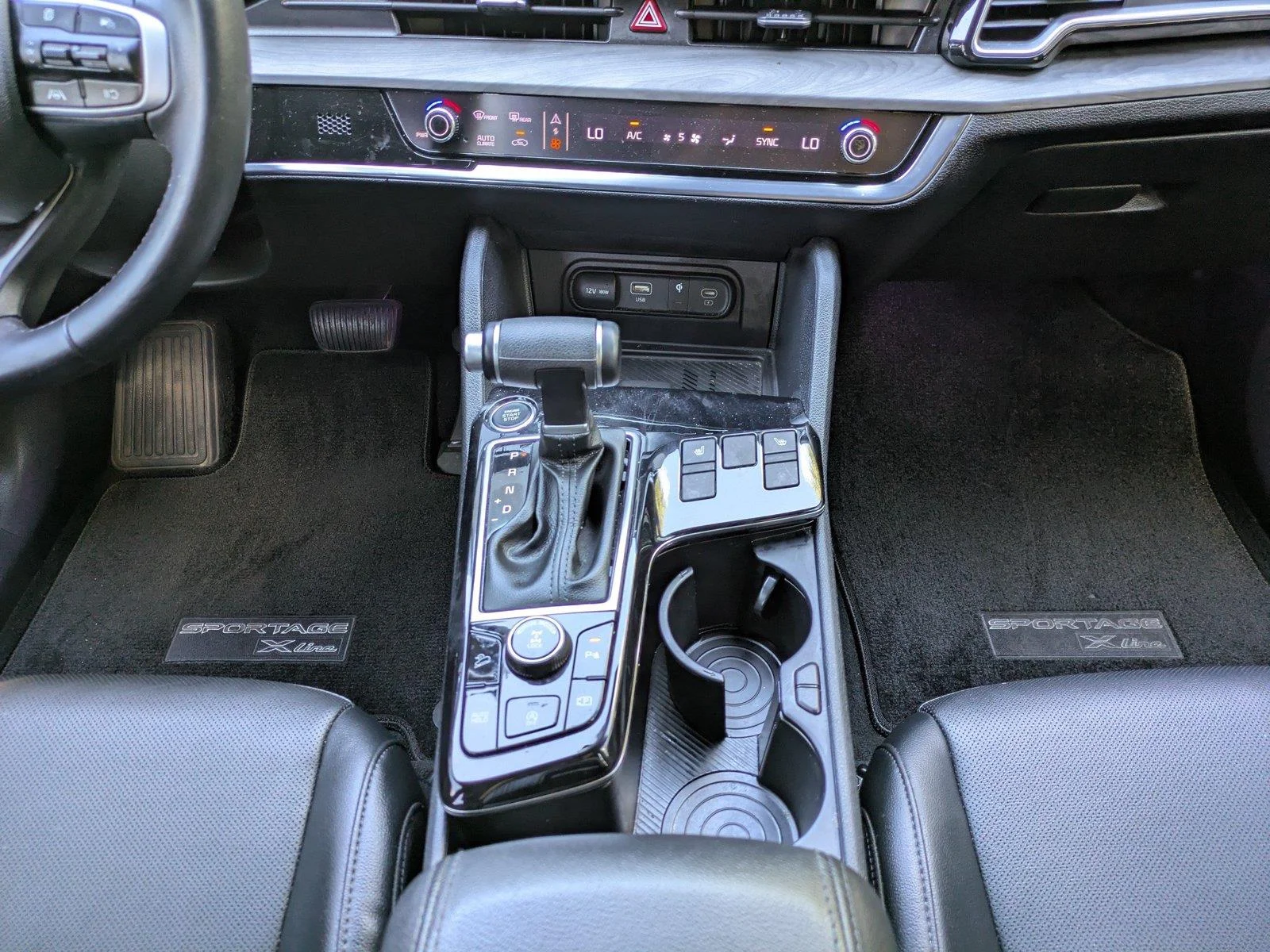 Used 2024 Jungle Green Kia X-Line image 19