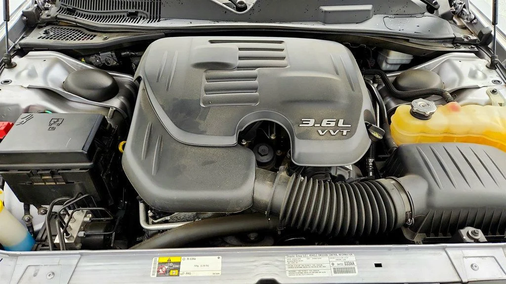 Used 2013 Billet Silver Metallic Dodge 2dr Coupe SXT w/ Super Sport Group image 24