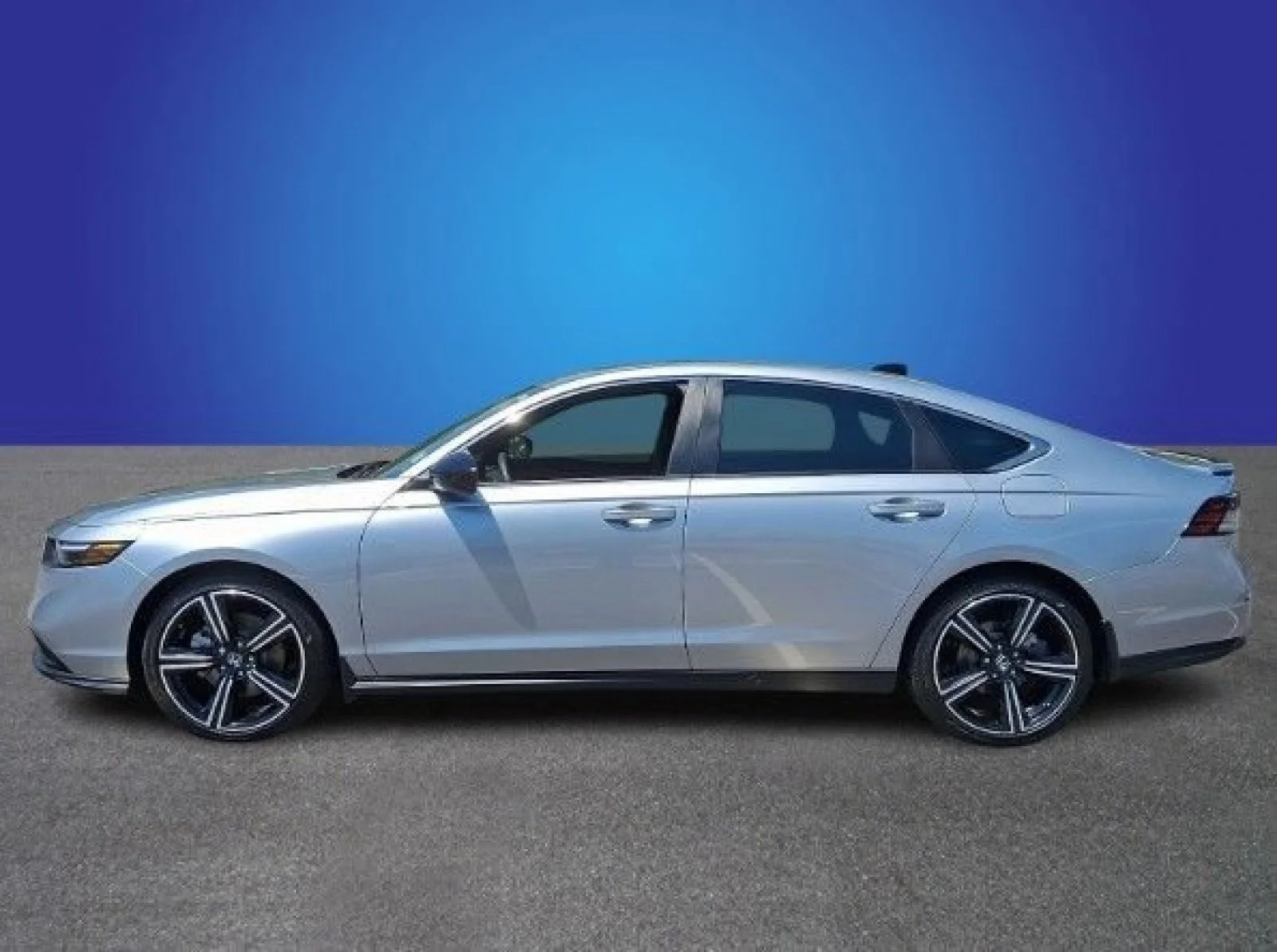 Certified Used 2025 Solar Silver Metallic Honda Sport image 9