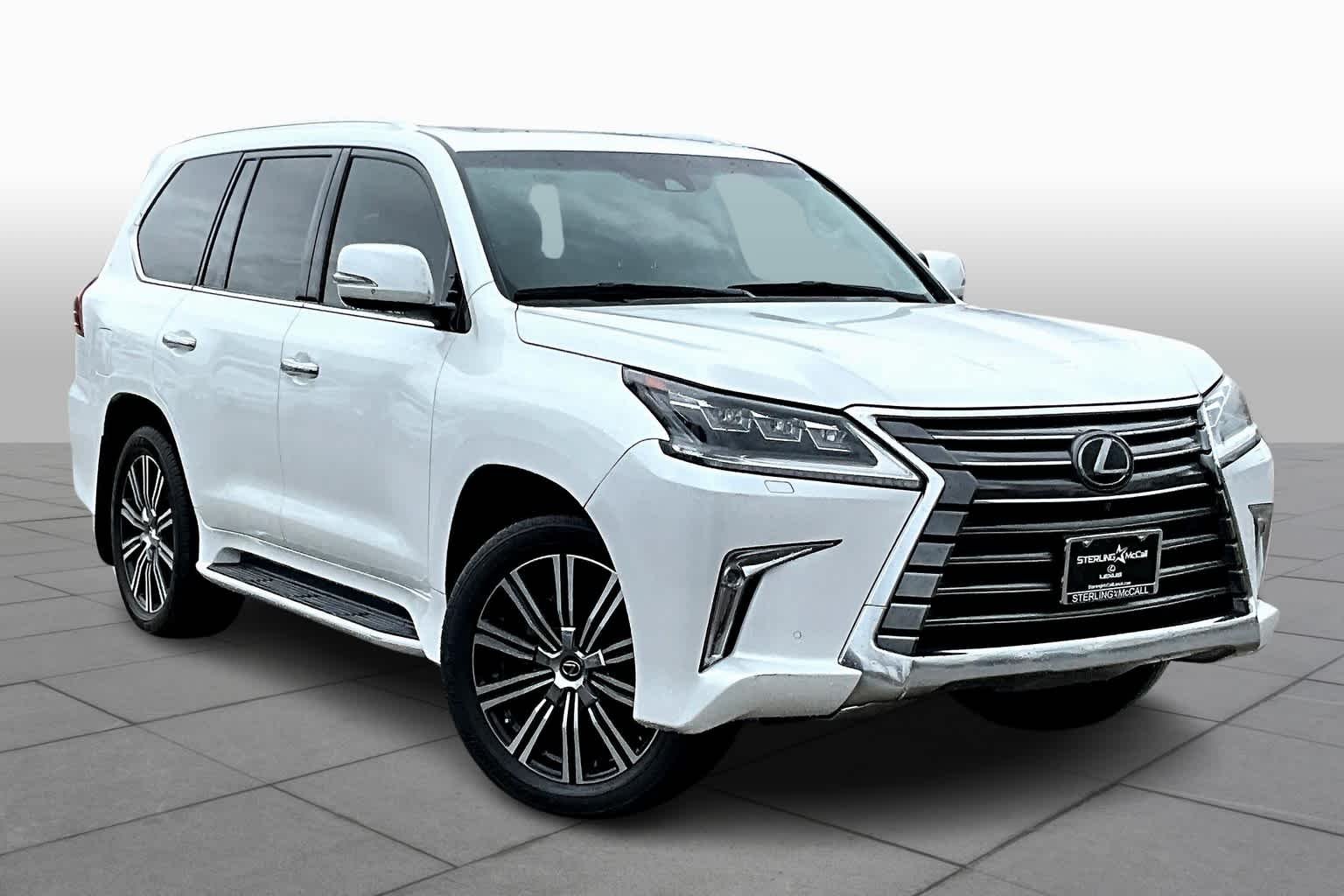 Used 2020 Eminent White Pearl Lexus  image 3