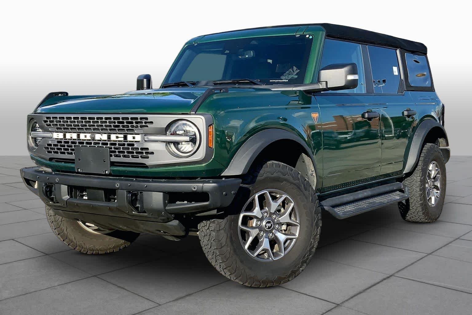 Used 2024 Eruption Green Metallic Ford Badlands image 2