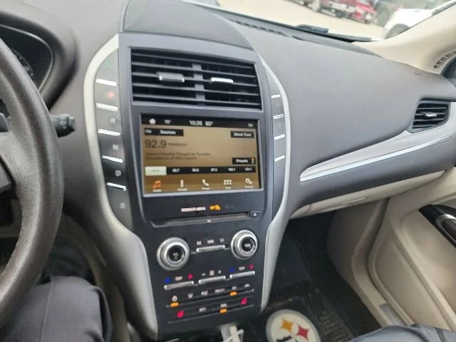 2019 Lincoln MKC Base