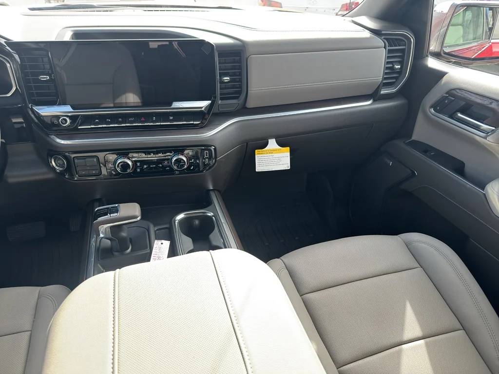 2026 GMC Sierra 1500 SLT - Photo 22