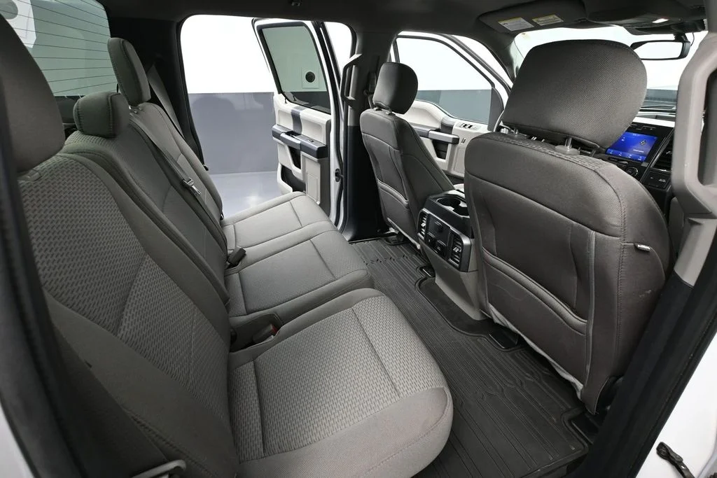 Used 2020 White Ford XLT image 35