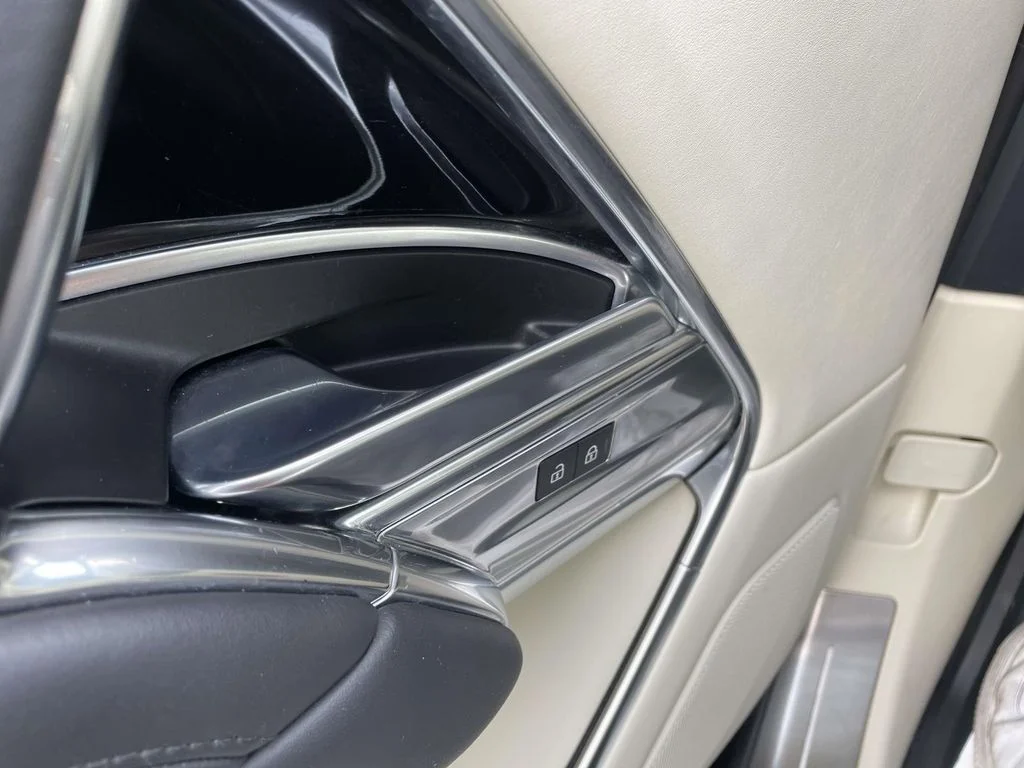 2023 Land Rover Range Rover SE - Photo 35