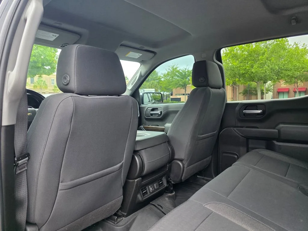 Used 2020 BLACK Chevrolet LT image 26