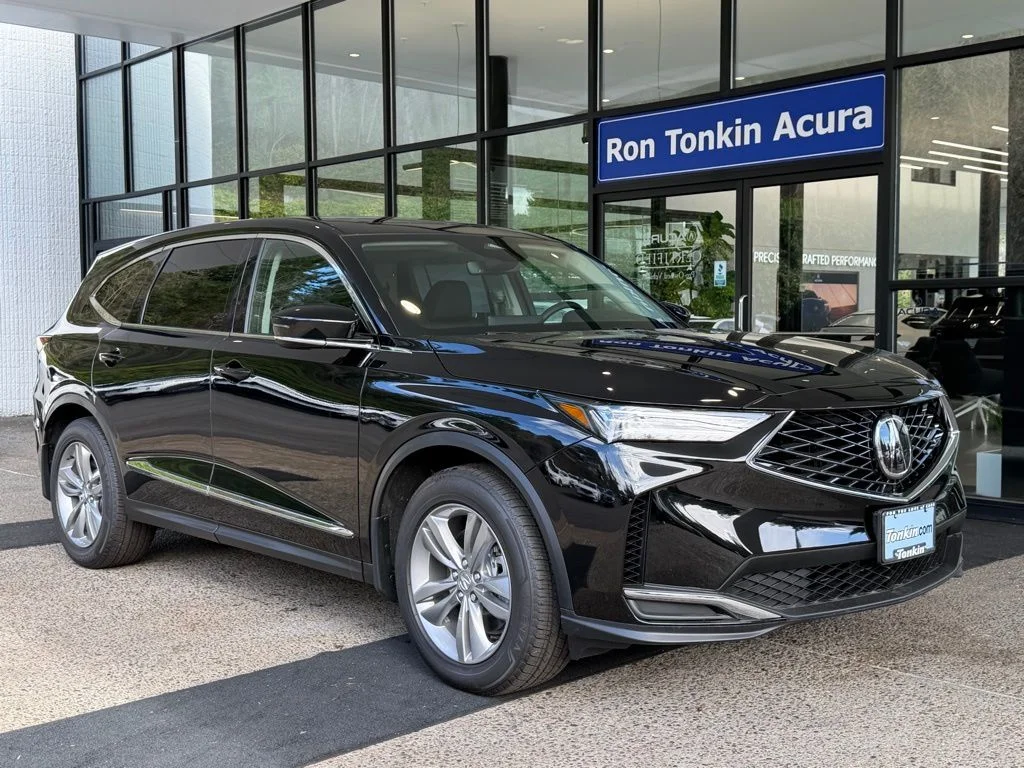 New 2026 Majestic Black Pearl Acura SH-AWD image 2