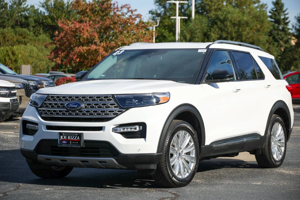 Certified Used 2023 White Ford Limited image 2