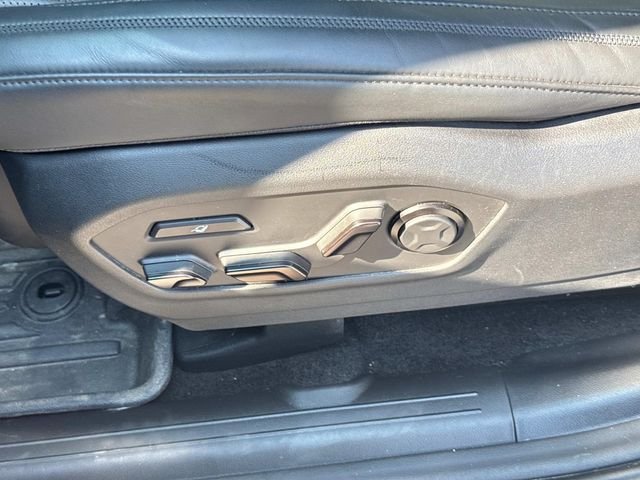 Used 2025 Blue Hyundai Calligraphy image 31