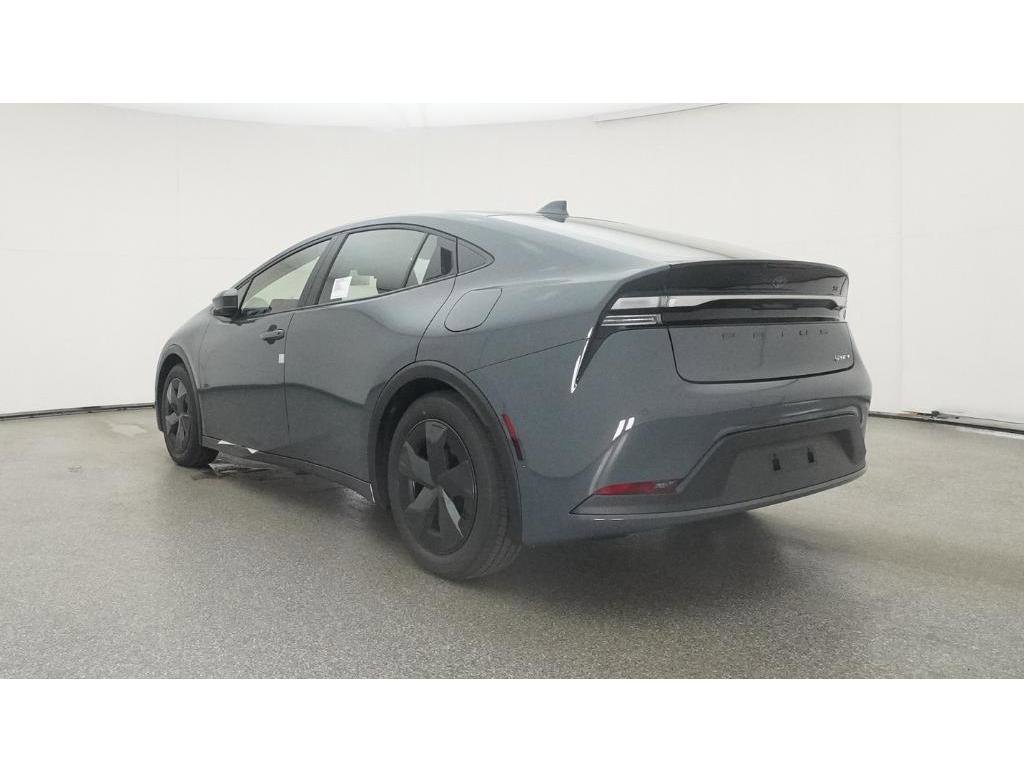 2025 Toyota Prius SE - Photo 21