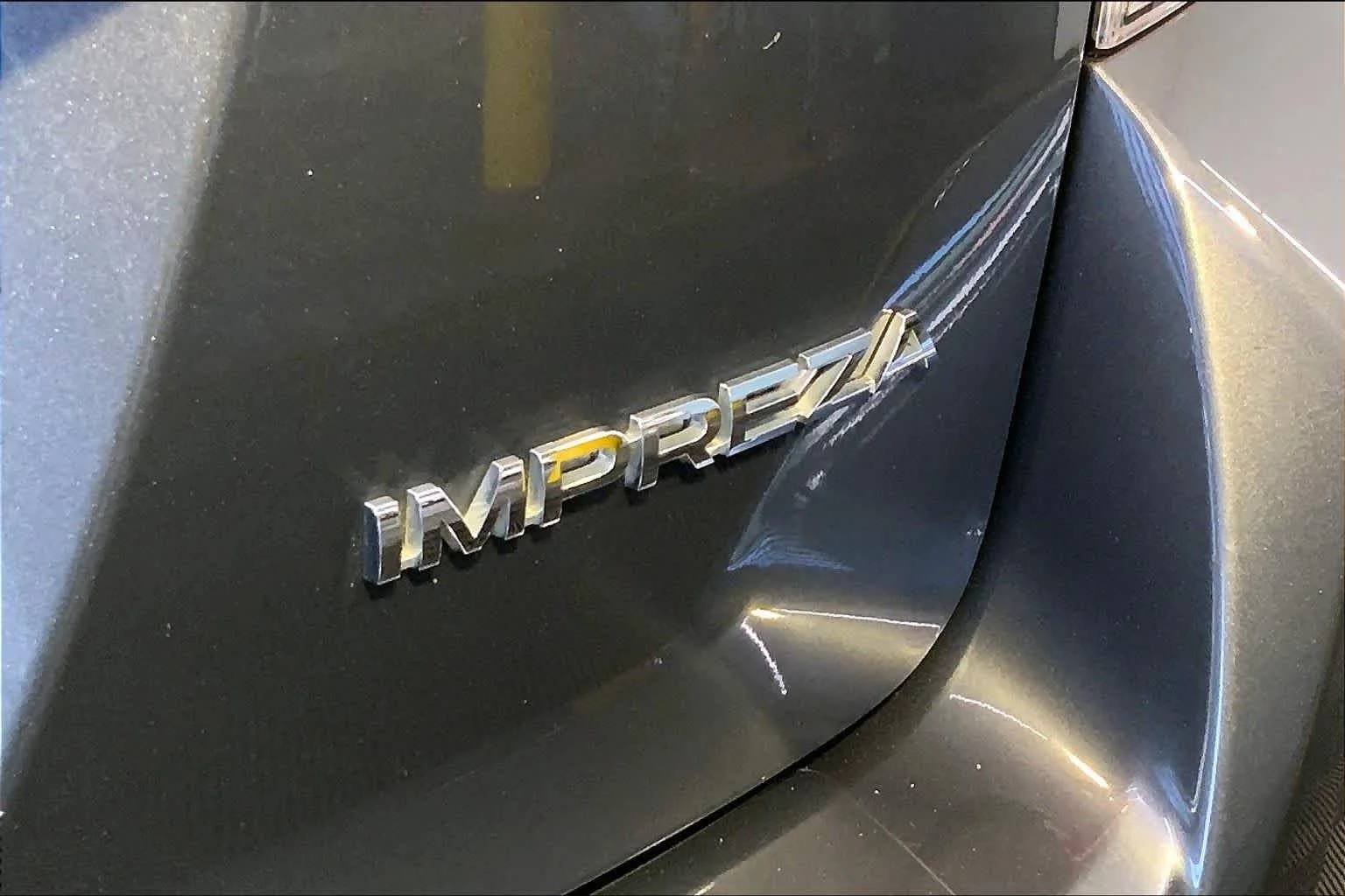 Used 2019 Magnetite Gray Metallic Subaru Limited image 10