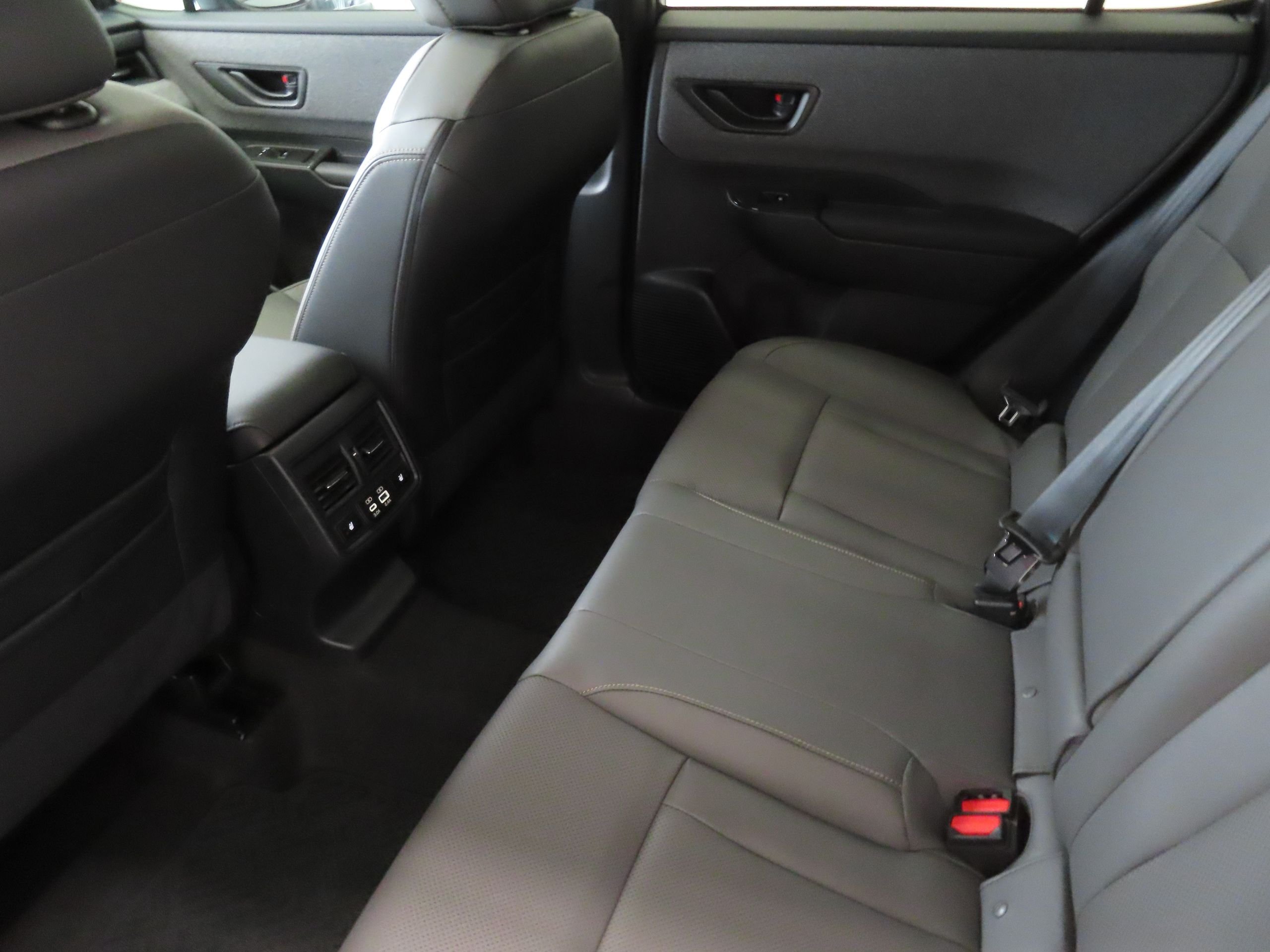 New 2026 MAGNETITE GRAY METALLIC Subaru Limited image 22