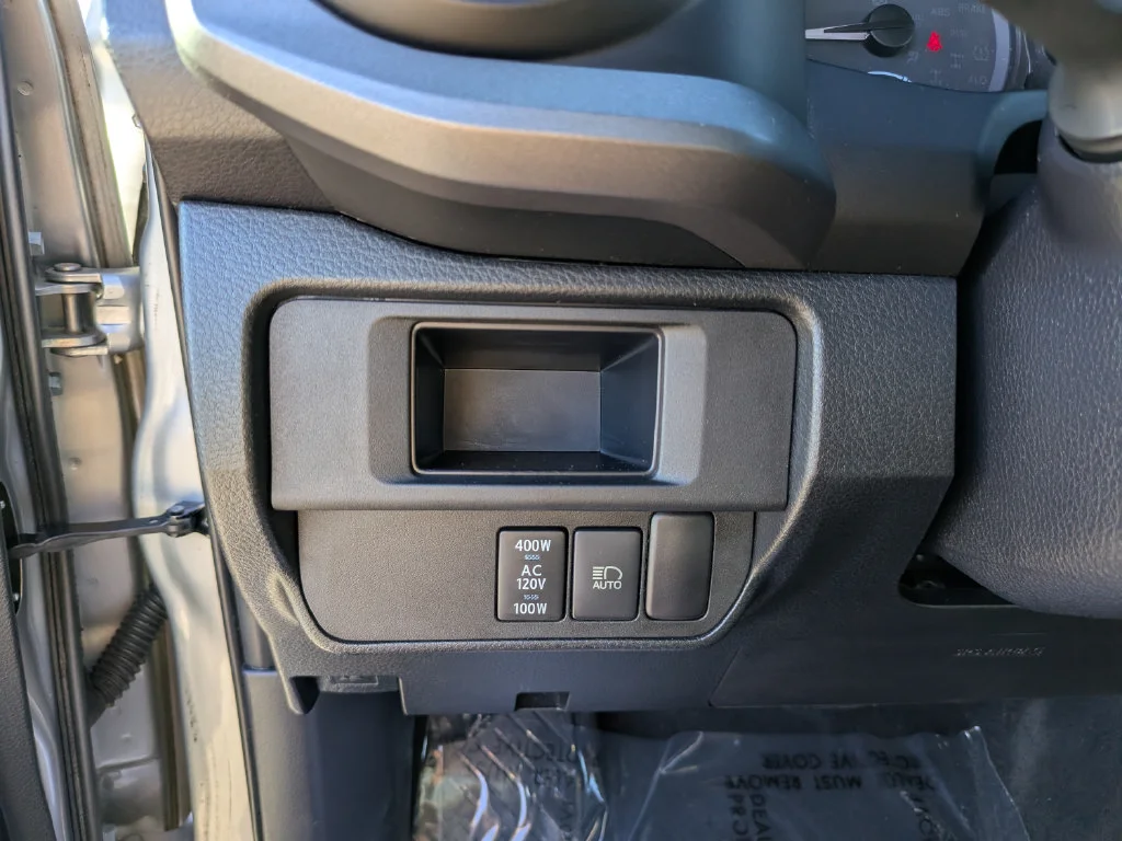 Used 2018 Silver Toyota TRD Off-Road image 26