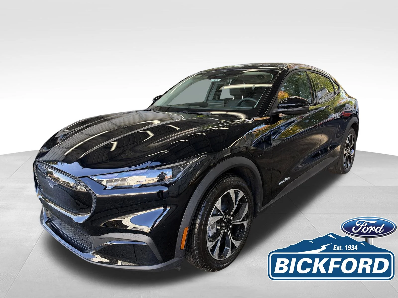 New 2026 Black Ford Select image 1