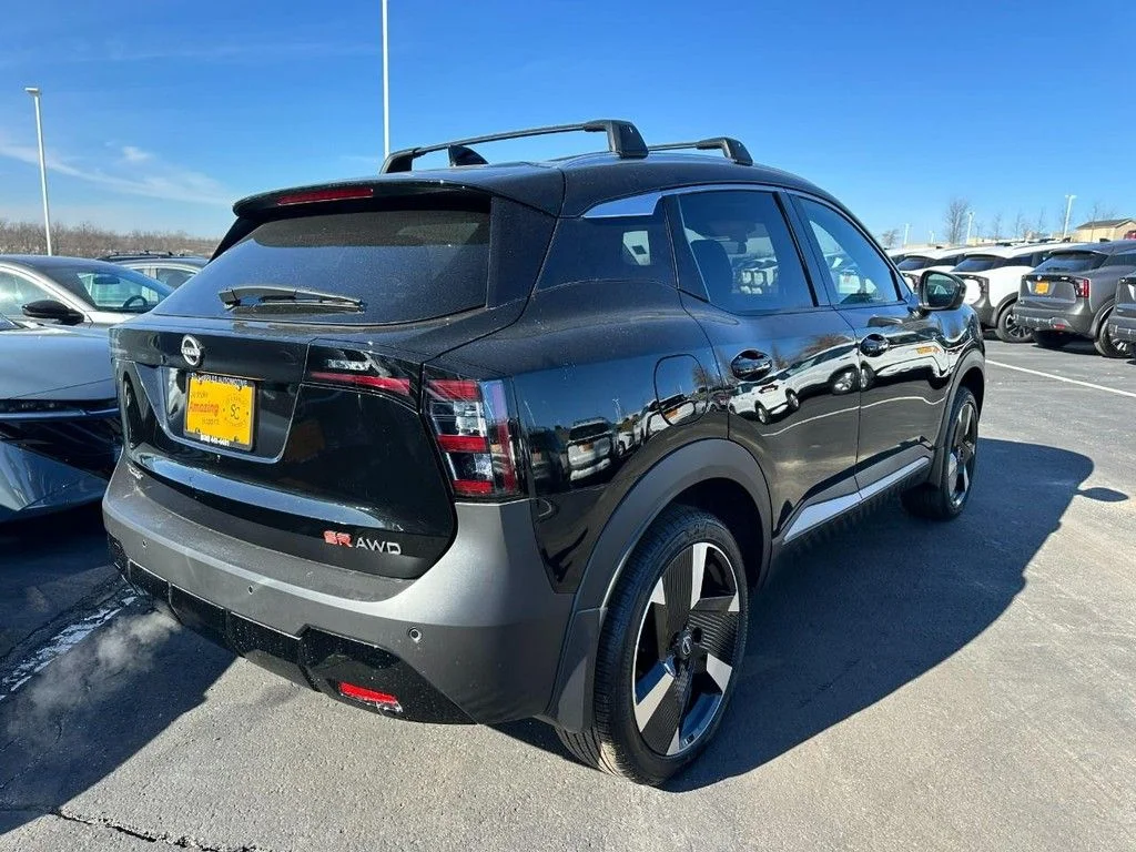 New 2026 Super Black Nissan SR image 3