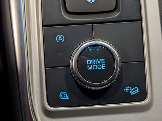Used 2023 Gray Ford Limited image 31