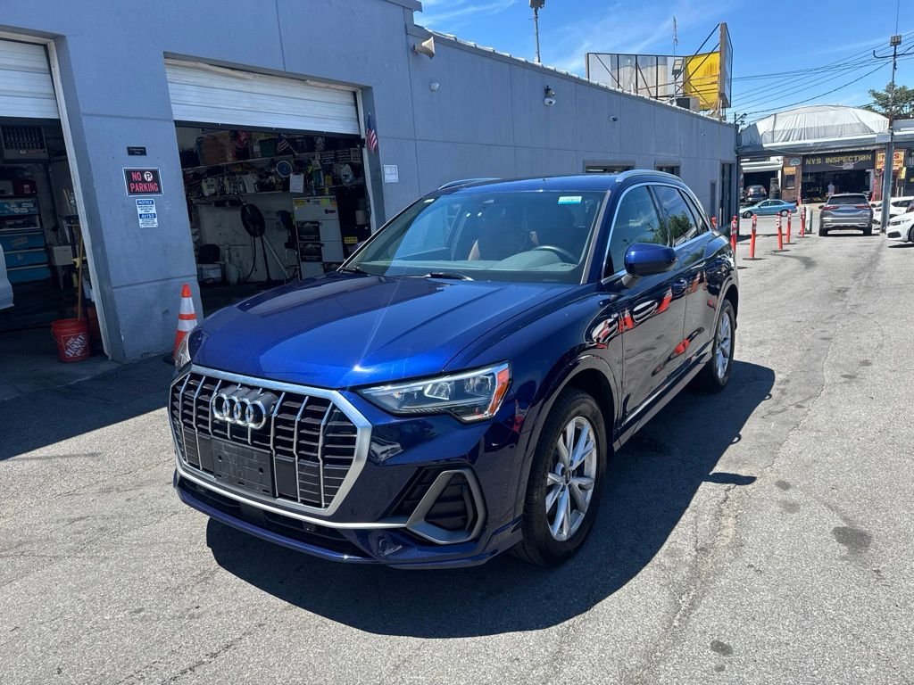Sale: 2022 Audi Q3 WA1DECF32N1005086