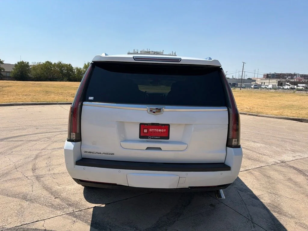 Used 2017 White Cadillac Luxury image 7