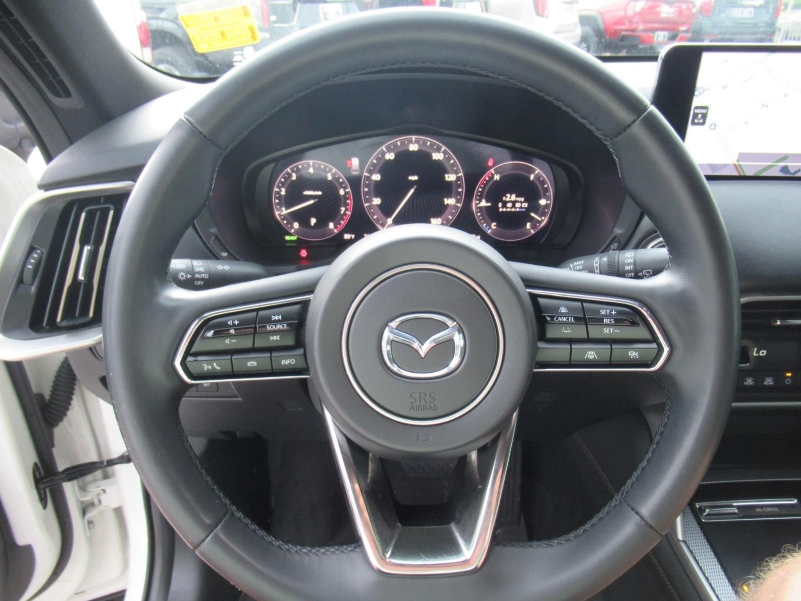 Used 2025 White Mazda 3.3 Turbo Premium Plus image 21
