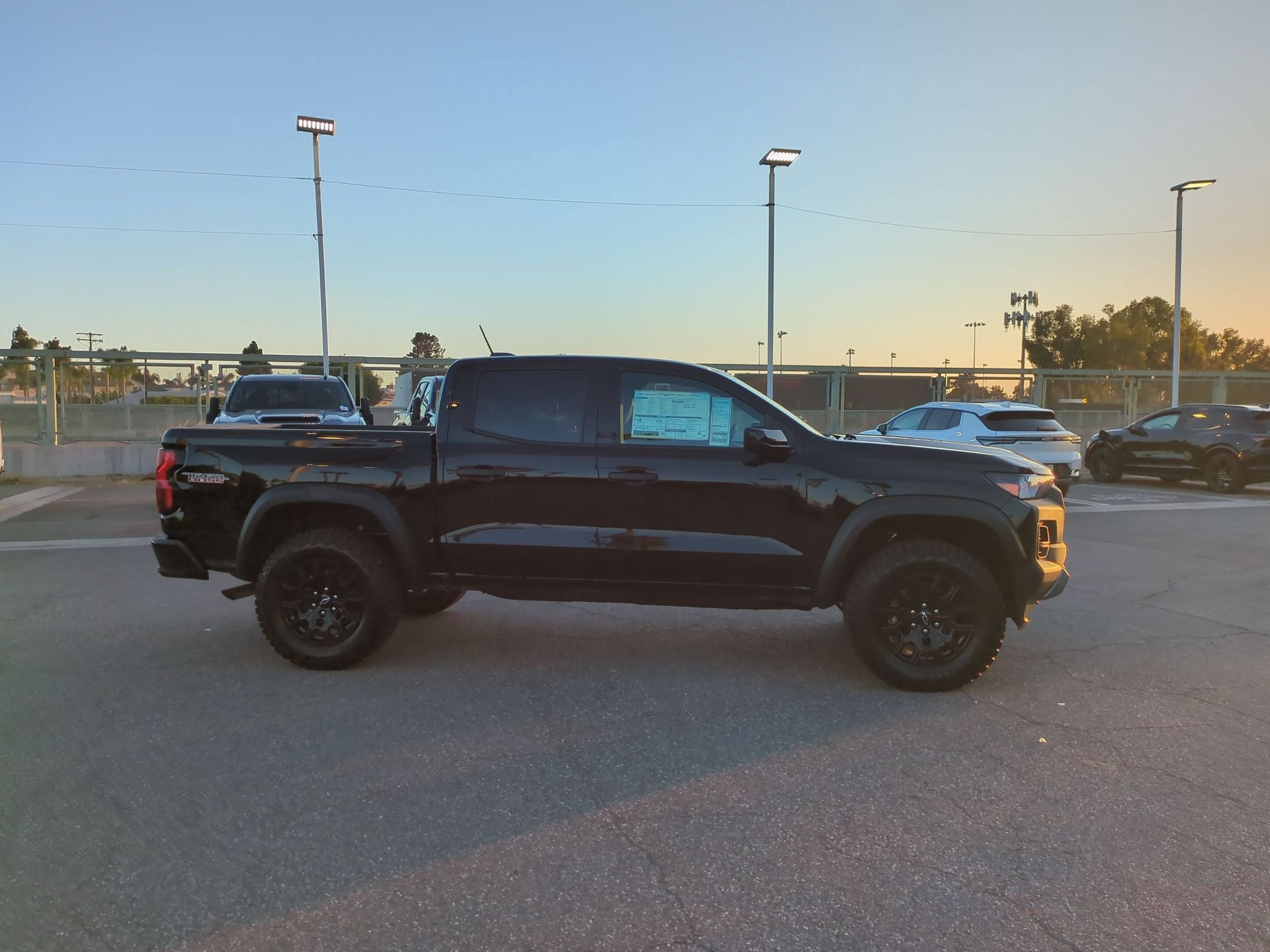 2026 Chevrolet Colorado Trail Boss - Photo 6