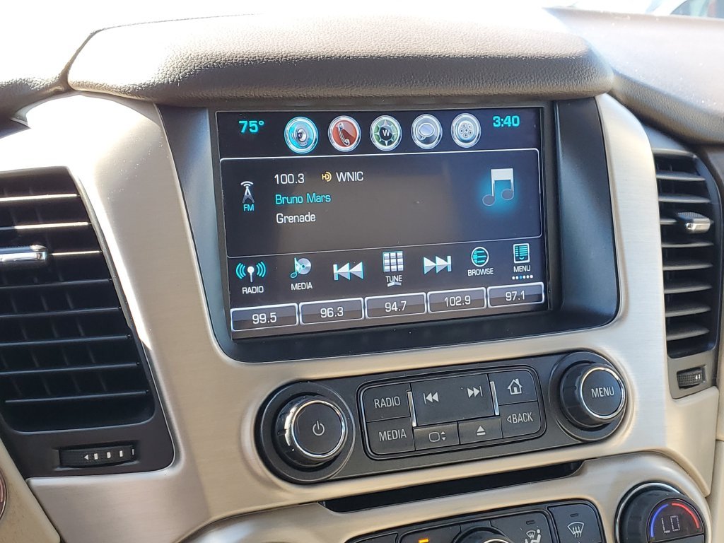 Used 2020 White GMC Denali image 27