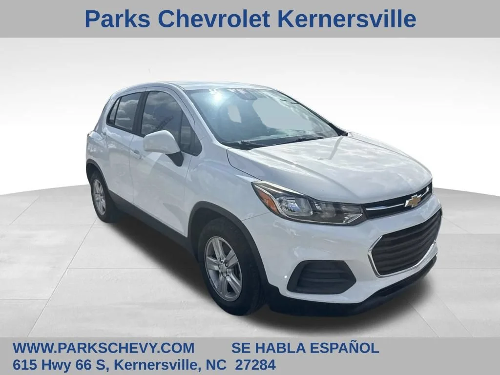 Used 2020 SUMMIT WHITE Chevrolet LS image 1