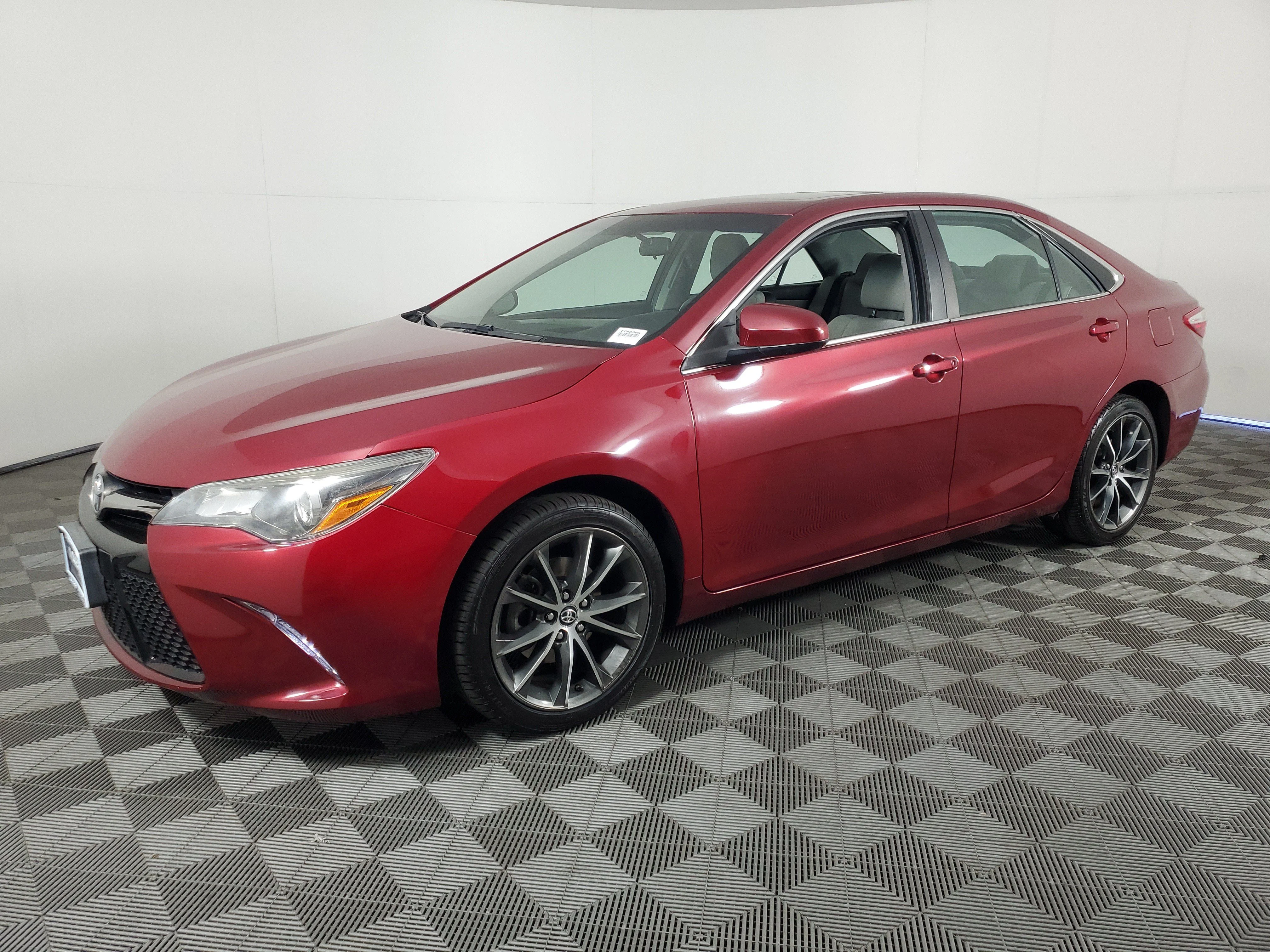 Used 2017 Ruby Flare Pearl Toyota XSE image 8