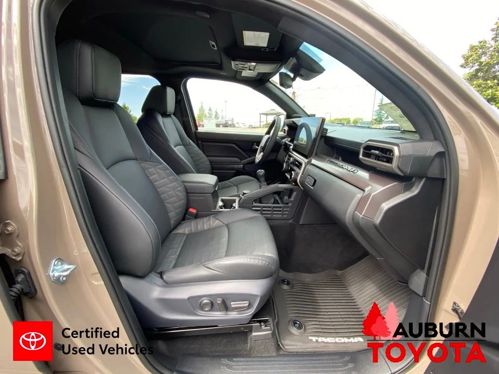 Certified Used 2026  Toyota TRD Off-Road image 15