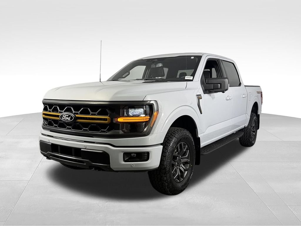 Used 2025 Space White Metallic Ford Tremor image 4