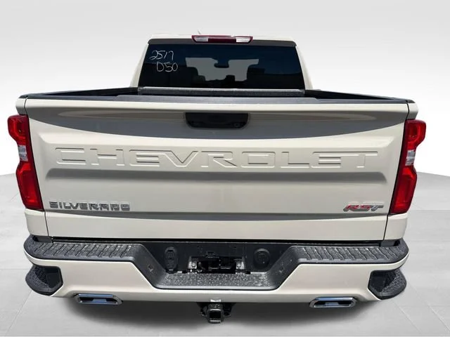 New 2026 White Sands Chevrolet RST image 4