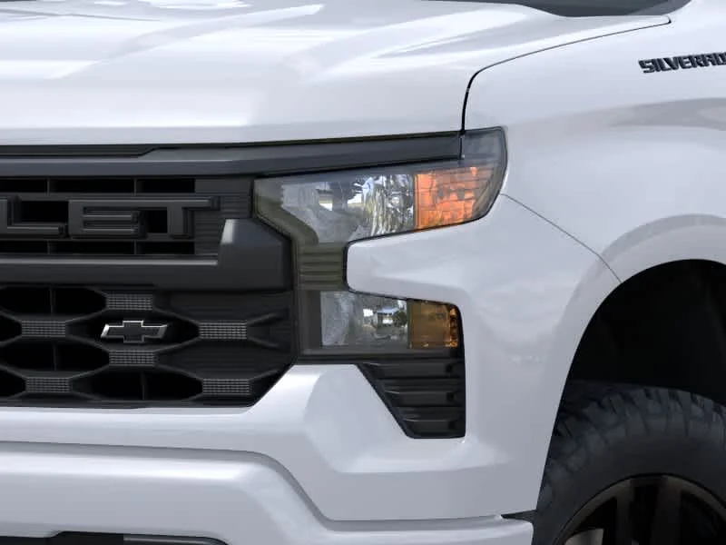 New 2026 Summit White Chevrolet Custom image 9