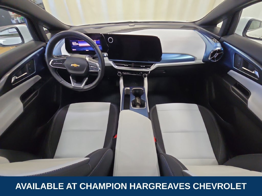 2025 Chevrolet Equinox EV LT - Photo 27