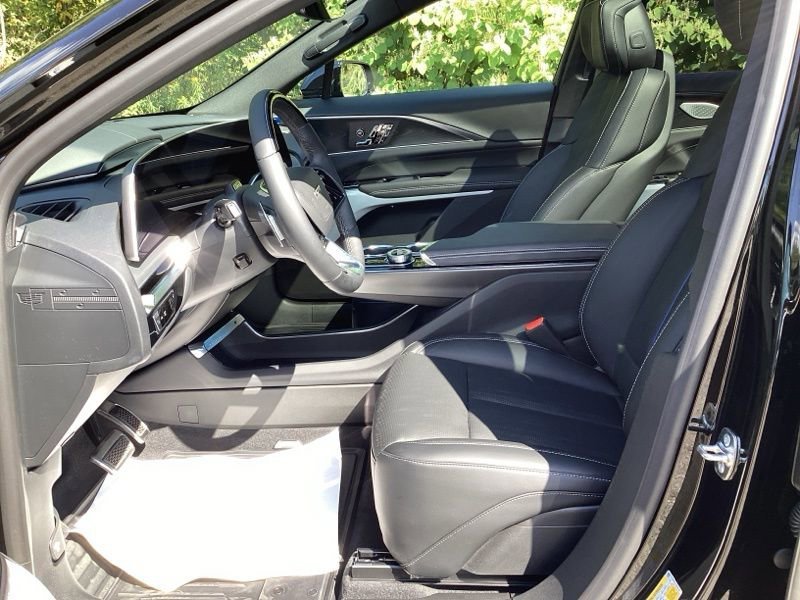 2026 Cadillac LYRIQ V - Photo 18