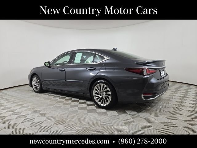 Used 2023 Gray Lexus 300h Ultra Luxury image 5