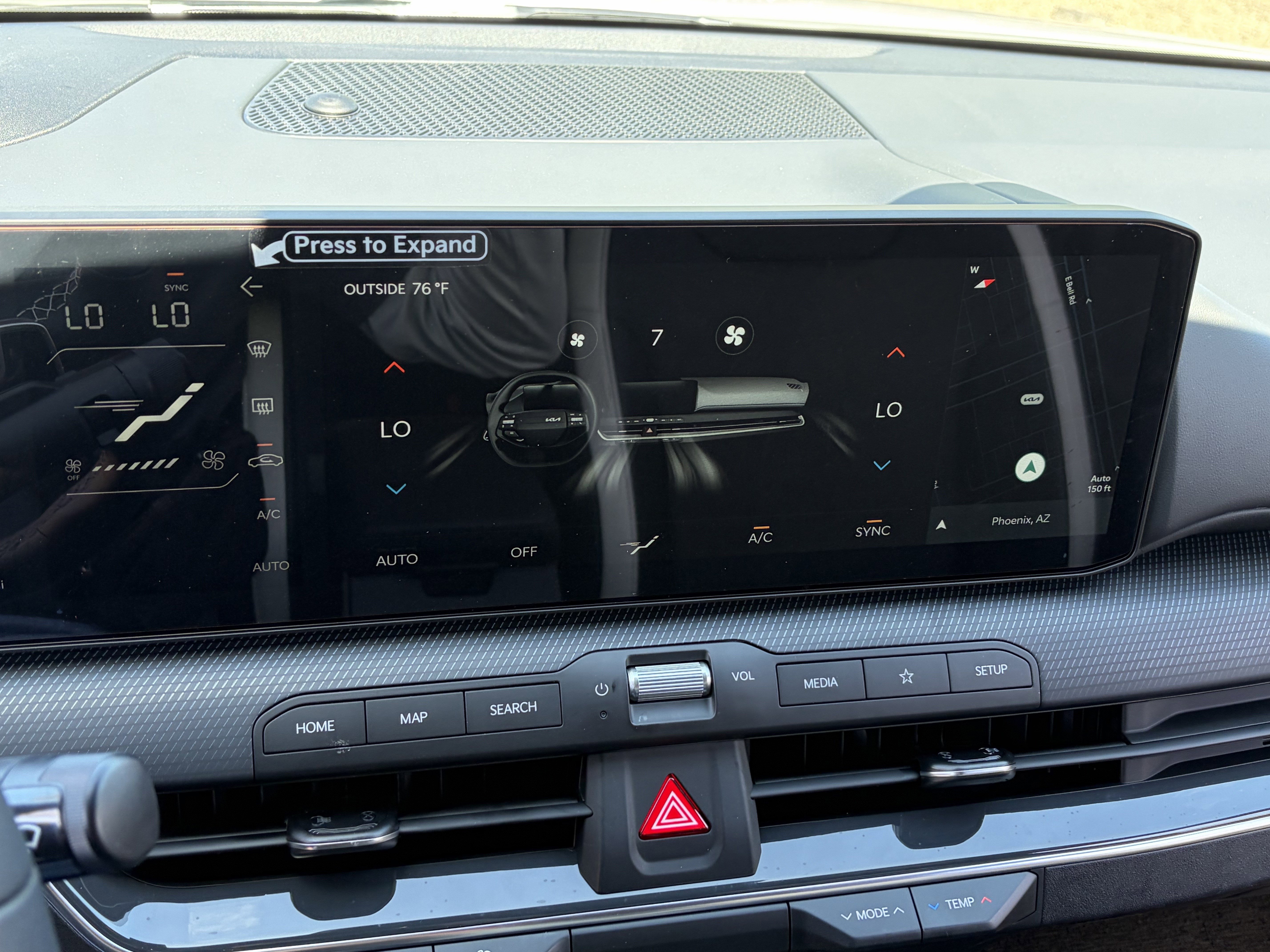 New 2026 Snow White Pearl Kia GT-Line image 25