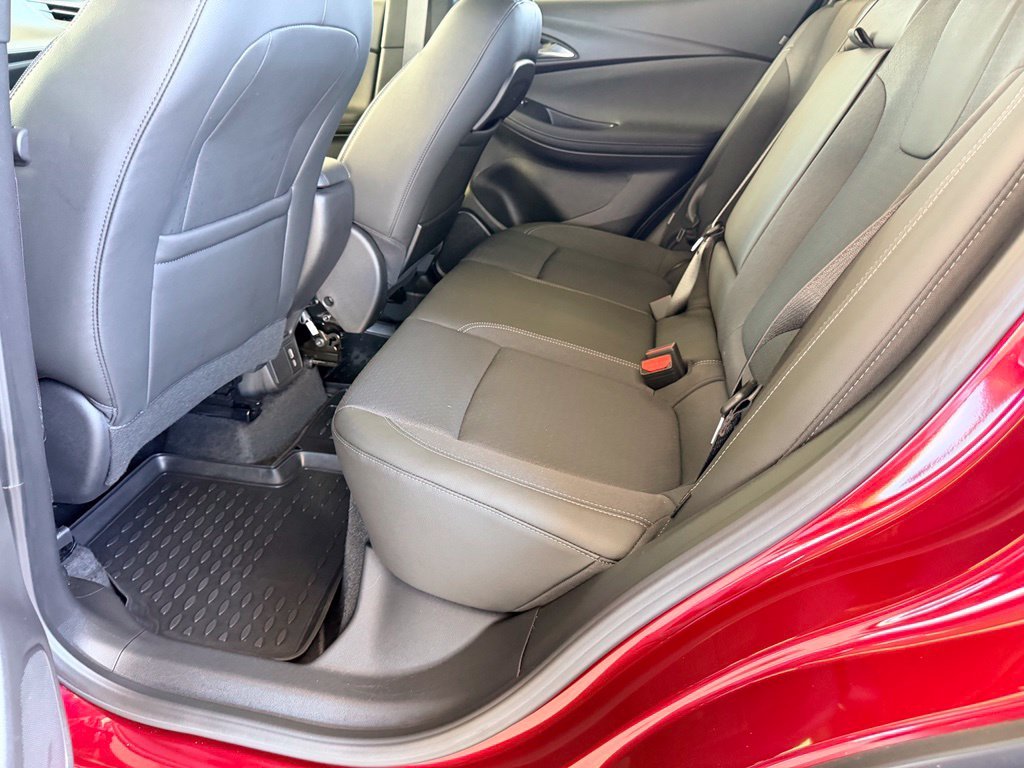 Used 2025 Red Buick Preferred image 31