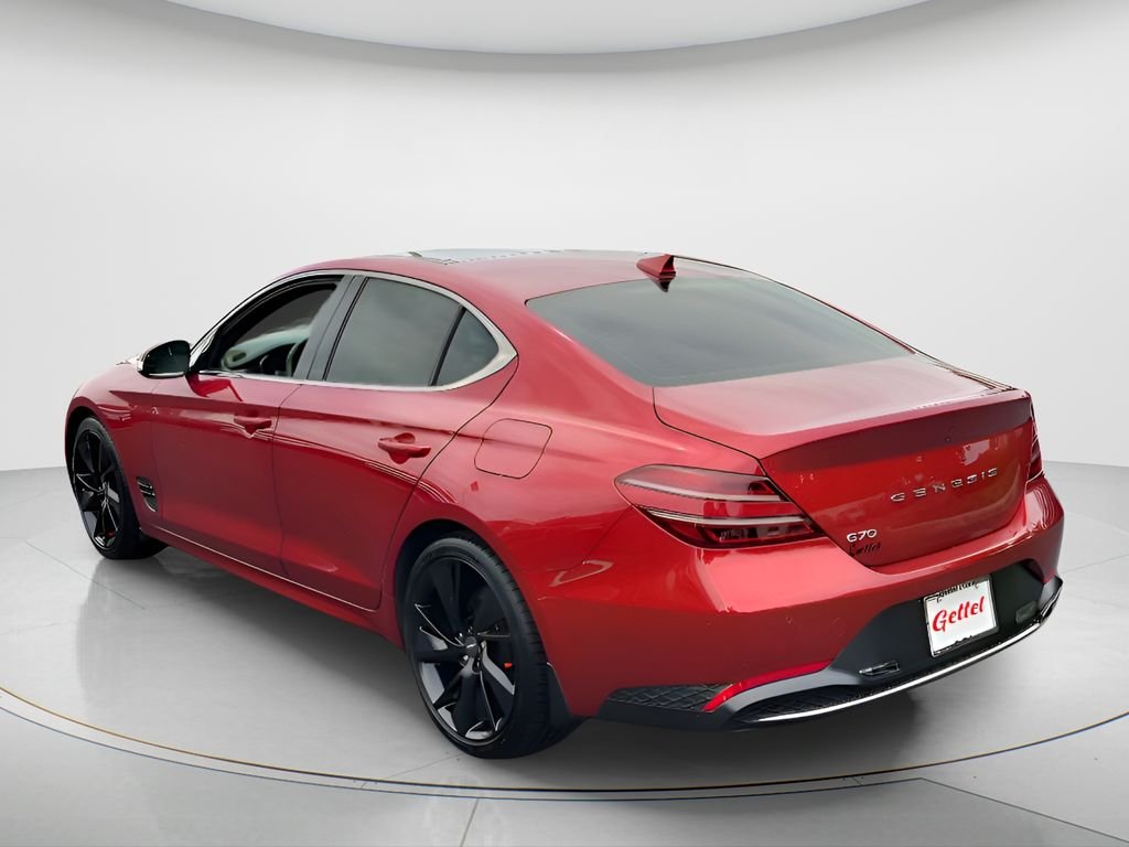 Used 2023 Red Genesis 2.0T image 7